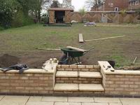 Retaining wall
